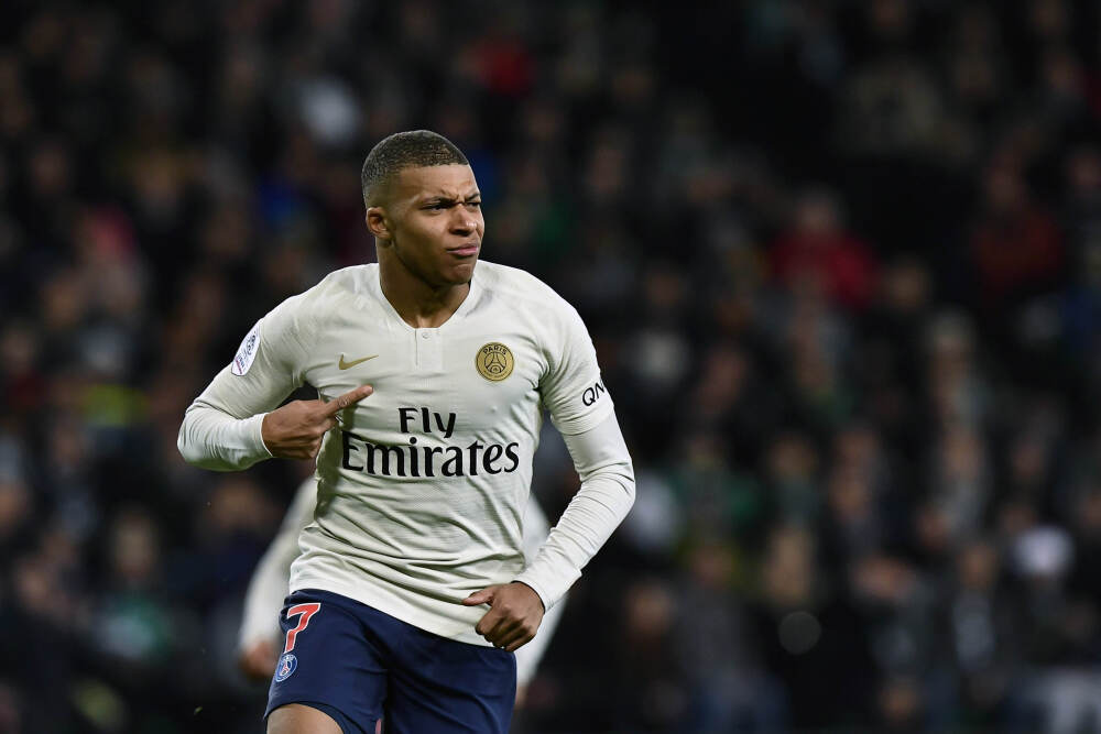 中国U23男足创造历史 战平泰国首进亚洲杯淘汰赛